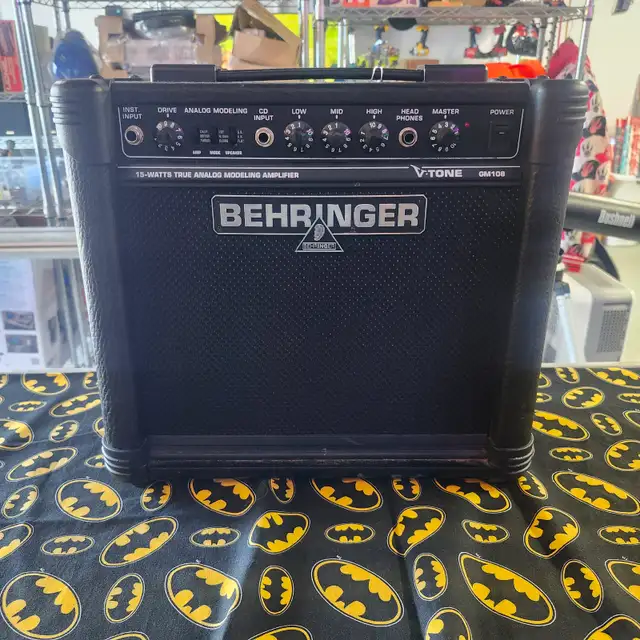 Behringer V-Tone GM108 15-watt  Guitar AMP (#19274)