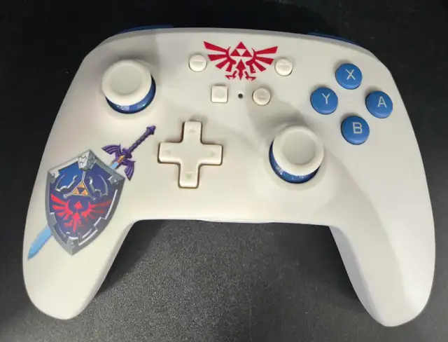 POWERED WIRELESS CONTROLLER  NINTENDO SWITCH