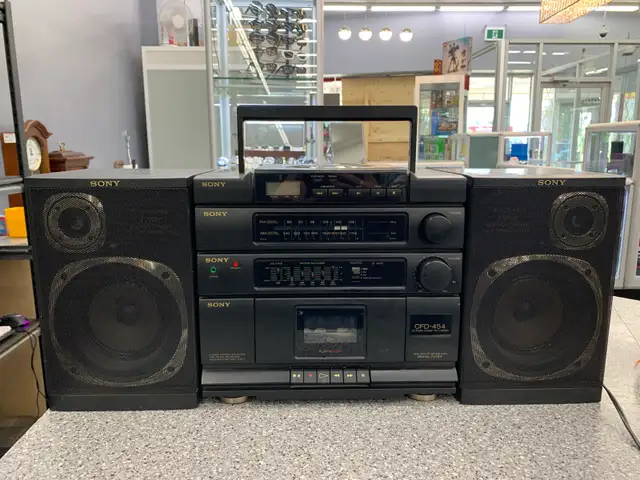 Sony CFD-454 Boombox- Radio only