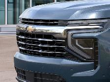 2026 Chevrolet Suburban LT - Photo 13