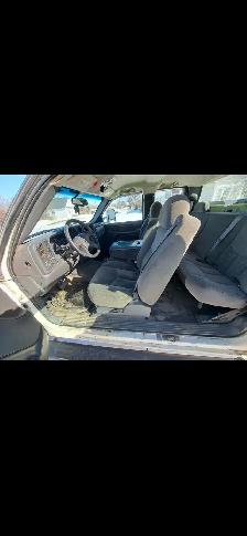 2007 Chevy Silverado LT 2500 4x4 - Photo 5