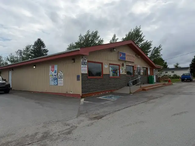 7 Crowell Ave, Glenwood