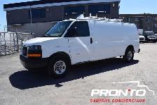 2021 GMC Diesel 2.8L  2500  Allonger  AC  Hitch