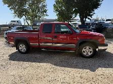 2004 Chevrolet Silverado 1500 Z71 Ext. Cab Short Bed 4WD - Photo 3
