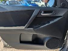 2011 Mazda Mazda3 GS • Accident Free Bluetooth - Photo 14