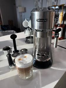 De’Longhi Dedica Espresso Machine