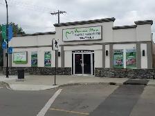 Seeking Dental Receptionist/Greeter with Personality Plus!