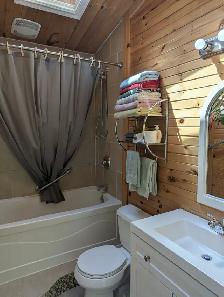 Water Front Cottage For Rent - Photo 6