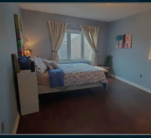 SUPER  LARGE FULLY FURNISHED & PRIVATE ENSUITE IN MARKHAM ❤️