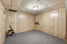 Meticulously maintained 2bdrm bng-style condo w/ full basement! - Photo 9