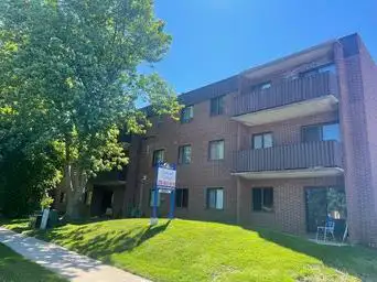 2Bedroom Apartment in Goderich - Suncoast Village