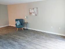 2Bedroom Apartment in Goderich - Suncoast Village - Photo 2