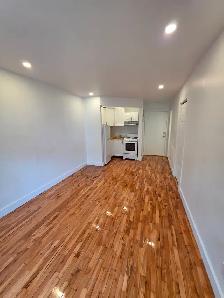 Studio entièrement rénové 999$ | Face au Métro l’Acadie | Balcon - Photo 4