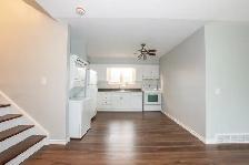 7 Sherwood Forest Trail, Welland - All Inclusive 3 Bed Main Unit - Photo 6