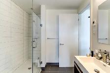 condo a louer - Photo 12