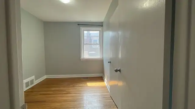 1 Bedrooms - on the Main Floor in 3-Bedroom Bungalow