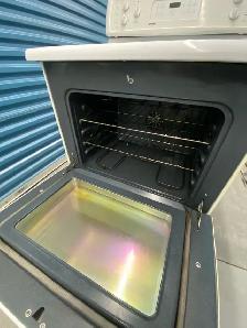 KENMORE CONVECTION ELECTRIC STOVE - Photo 9