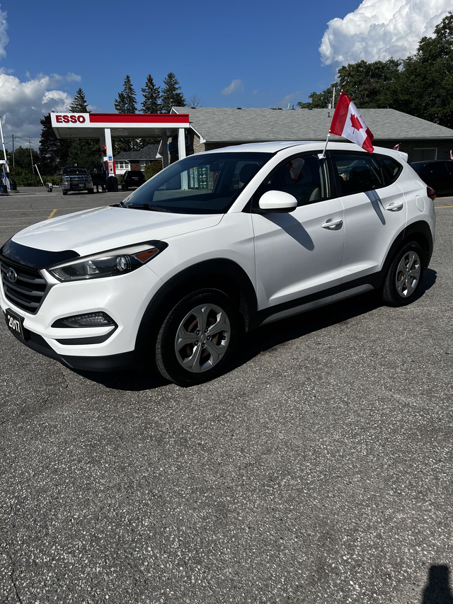 2017 Hyundai TUCSON SE  AWD 74,757 KMS -NEW FACTORY MOTOR FEB/24