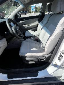 2017 Hyundai TUCSON SE  AWD 74,757 KMS -NEW FACTORY MOTOR FEB/24 - Photo 7