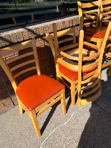 RESAURANT CHAIRS - Photo 2