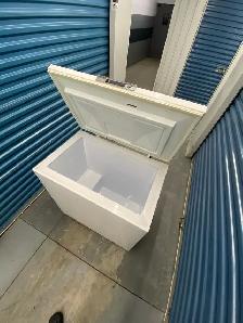 VIKING CHEST FREEZER 35" - Photo 6