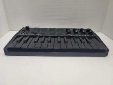 Akai APK Mini Pro USB Midi Keyboard Controller - Photo 2