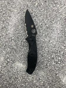 Spyderco Tenacious Lightweight Folding Knife - Photo 3