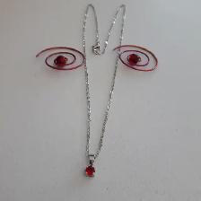 BOUCLES D'OREILLES ROUGES COLLIER ARGENT ROUGE 9'HAU $20.00 LES3