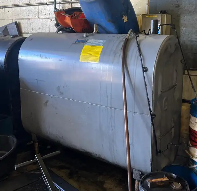 Waste Oil Storage Tanks – 1,100L & 1,500L