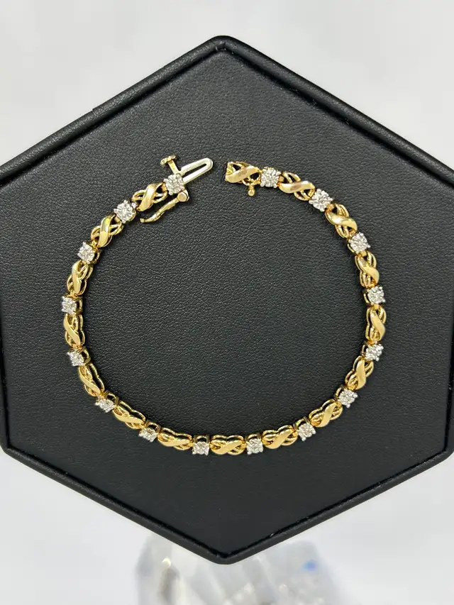 10K Gold XO/Crossover Tennis Bracelet