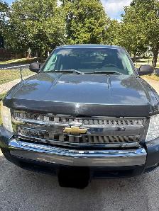 2007 Chevrolet Silverado LT - Photo 2