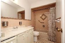 ROOM FOR RENT IN NEWMARKET NEAR DAVIS - Photo 6