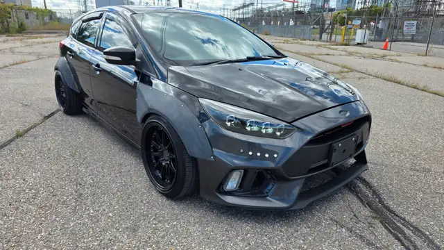 2016 Ford Focus ST- MODIFIED- RUNS EXCELLENT- COOL LOOK