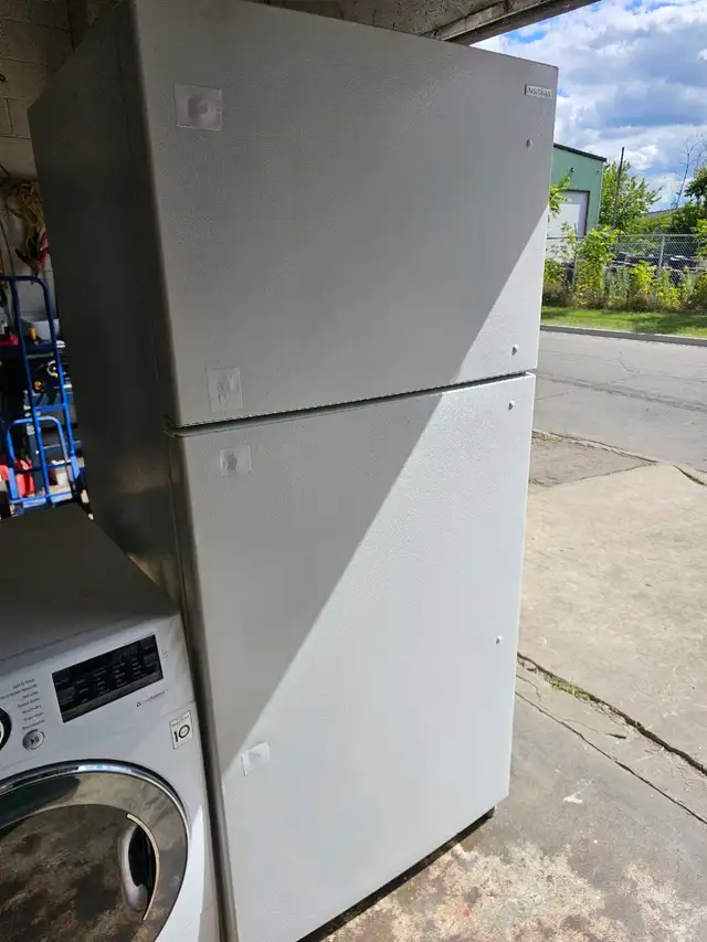 fride and stove 24'