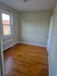 4 Bedroom House | Halifax | Last Month Free | Parking - Photo 7