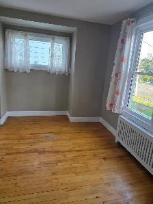 4 Bedroom House | Halifax | Last Month Free | Parking - Photo 9