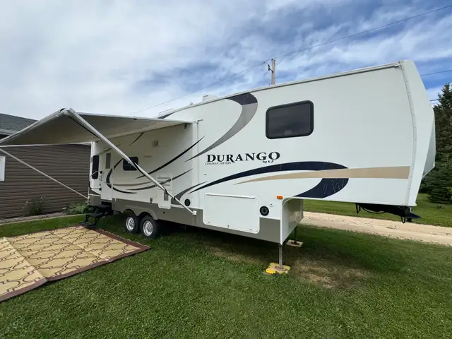 2009 K-Z Durango 285 Canadian Edition  Firth Wheel