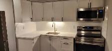 Modern 1 Bedroom Apartment - Photo 2