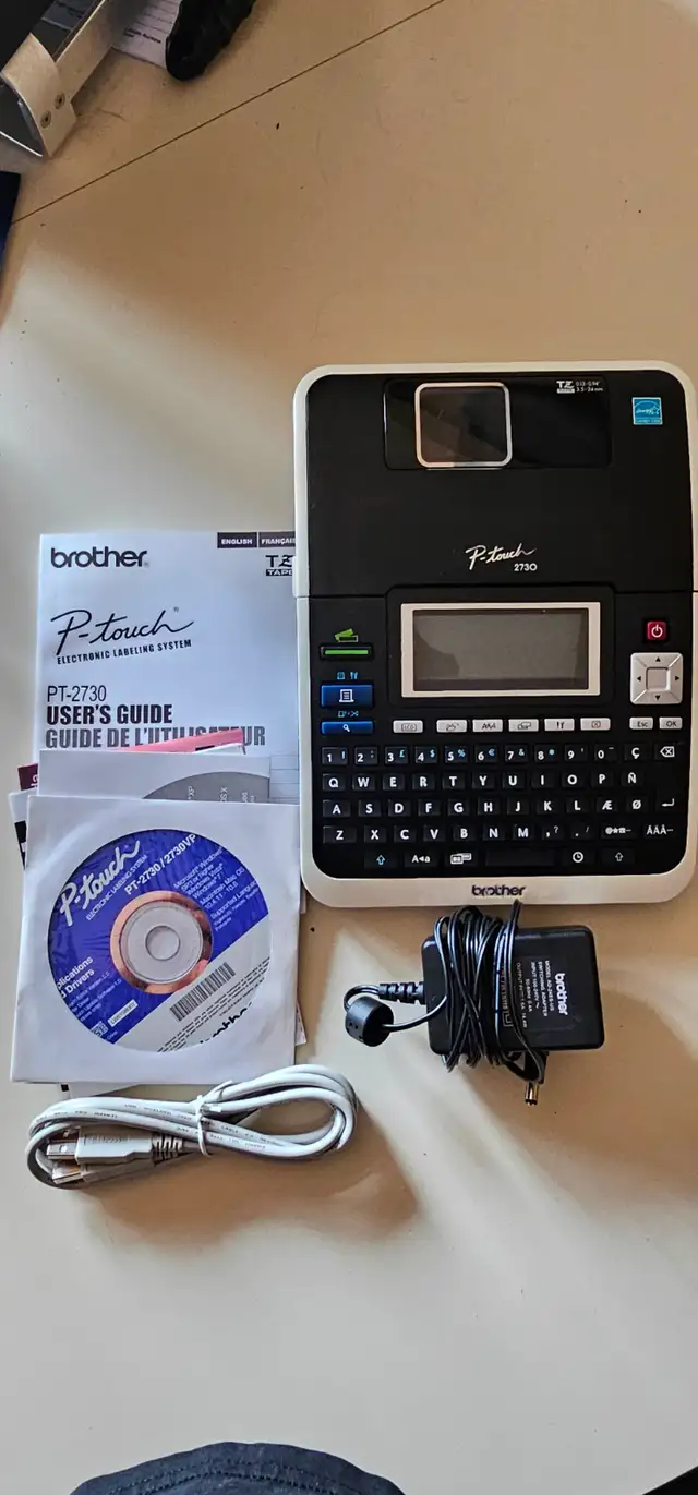 Brother PT-2730 P-touch Label maker 9/64' to 1' tape sizes