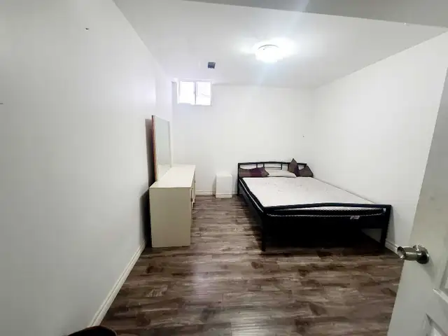 Room Available For Rent