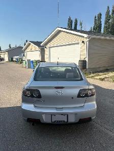 2009 Mazda 3 - Photo 2