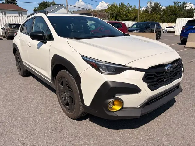 2024 Subaru Crosstrek Onyx // 2.5L, Toit Ouvrant, Mags, Apple Ca