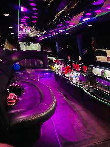 Barrie limousine service -WEDDING  BIRTHDAY AIRPORT LIMO RENTALS - Photo 5