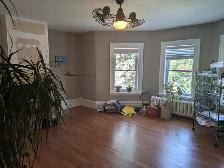 3 bedroom apt for rent in Midland - Photo 4