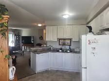 Bungalow Townhome - North Peterborough - Photo 4