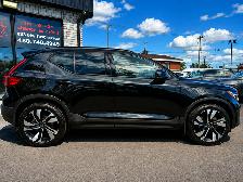 2024 Volvo XC40 Plus Dark Theme - Photo 5