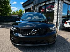 2024 Volvo XC40 Plus Dark Theme - Photo 13