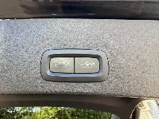 2024 Volvo XC40 Plus Dark Theme - Photo 27