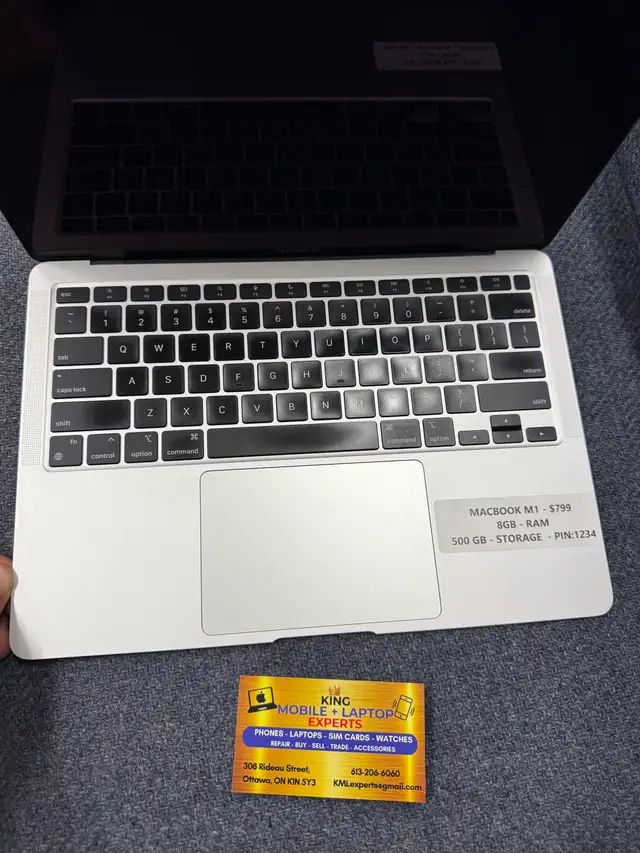 MacBook M1