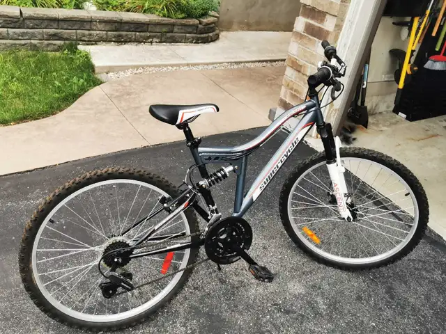 Adult Mountain Bicycle 26 Inch